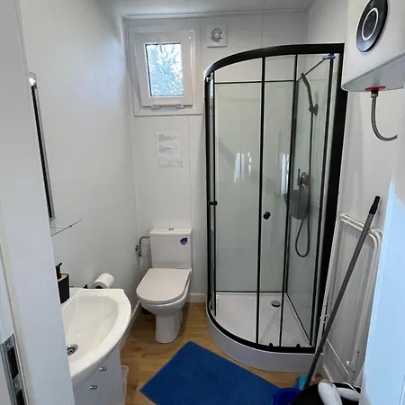 Διαμέρισμα Rori Apartmanhazak *